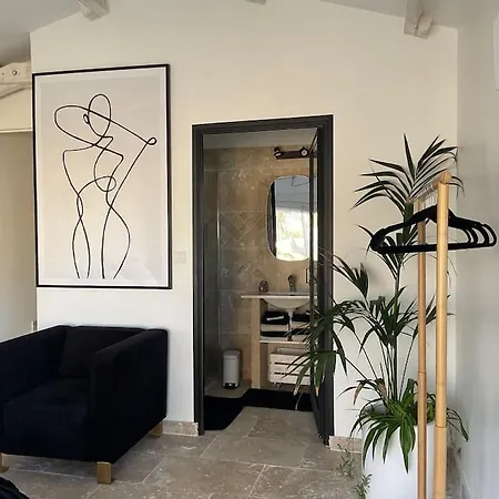 Holiday home Mas De L Isle Sauvage Mortes *
